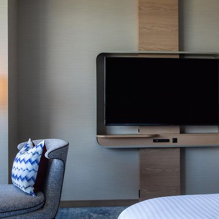 Отель The Westin Miyako Киото Экстерьер фото